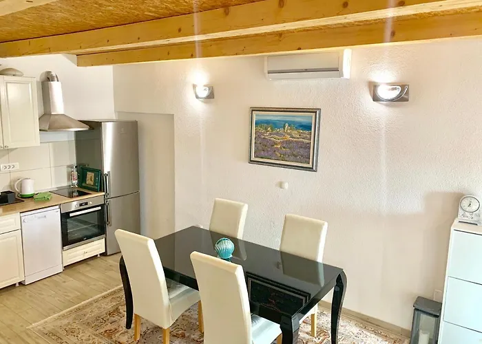 Summer * מאקרסקה